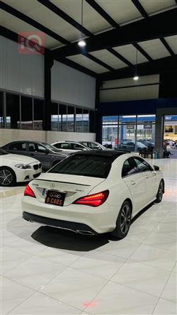 مێرسێدس بێنز CLA